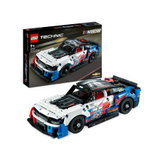 Лего Техник NASCAR Next Gen Chevrolet Camaro ZL1 42153