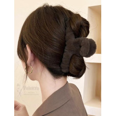 Заколка крабик краб для волос пушистый плюшевый